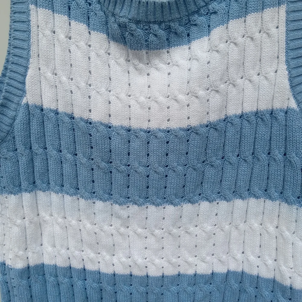 Evan-Picone Blue White Striped Knit Sleeveless Sweater Tennis Size Medium Cotton